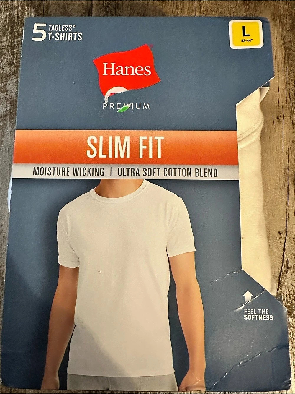 Hanes Tagless T-Shirts Slim Fit 5-Pack Men's White Slim Fit Tees Size Large NWT